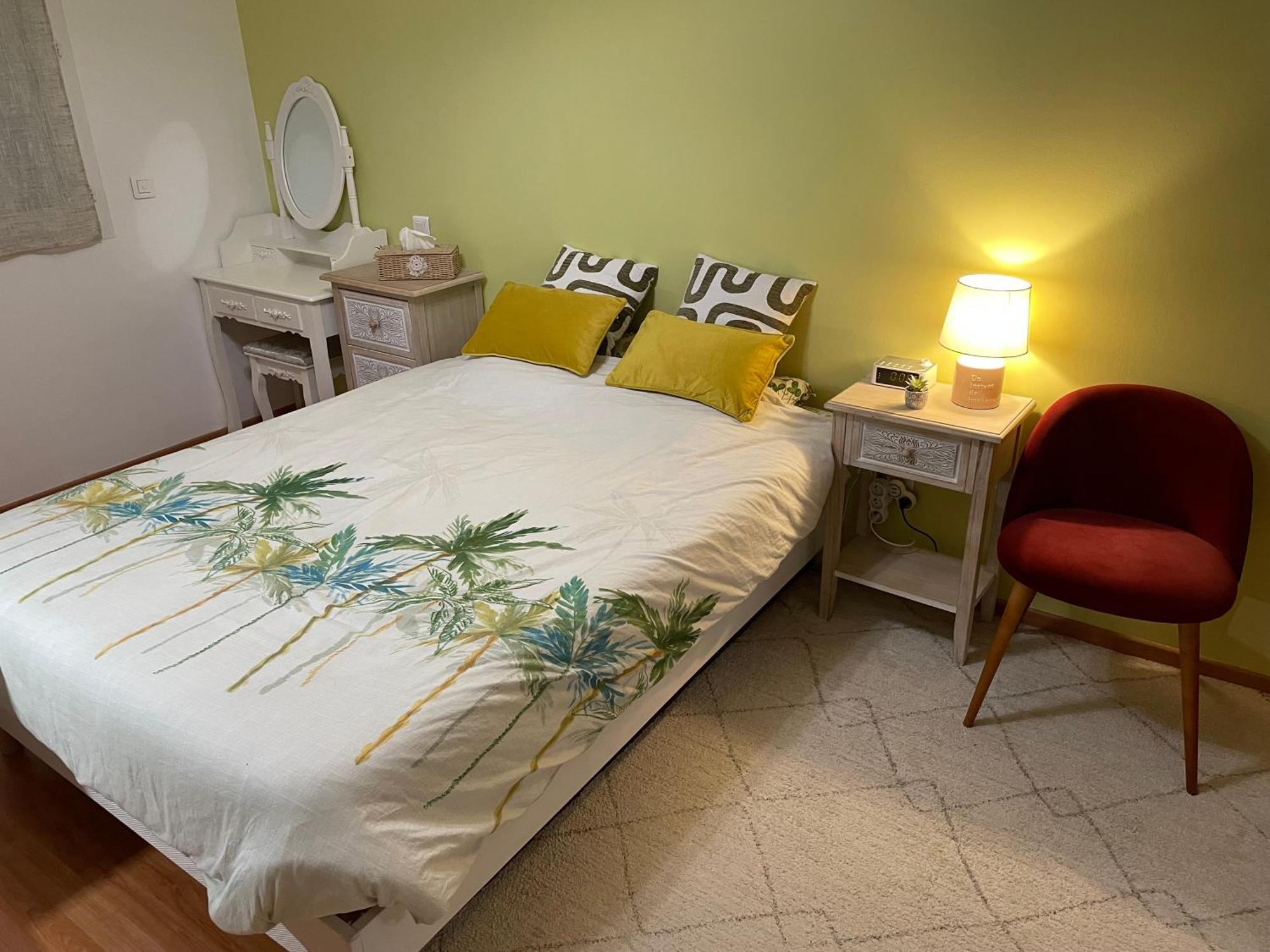 Chambre Tout Confort Avec Petit Dejeuner Bed & Breakfast Soumoulou ภายนอก รูปภาพ